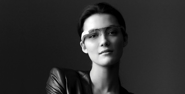 Model wearing Google Glasses (Source: https://plus.google.com/111626127367496192147/posts)