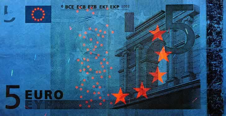 new-five-euro-banknote-security-usability-uv